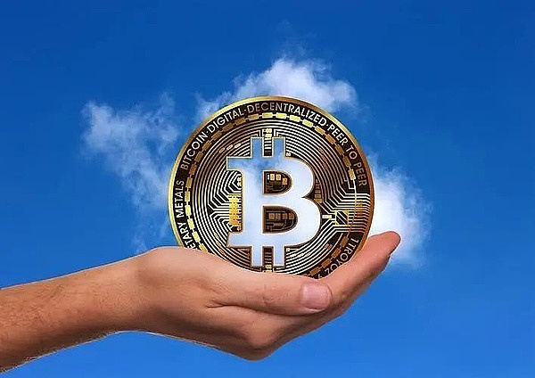 比特币ETF：投资者的新希望还是过气网红？