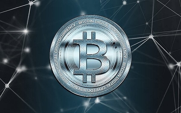 以太坊冲高后的十字路口：是继续狂欢还是即将变盘？