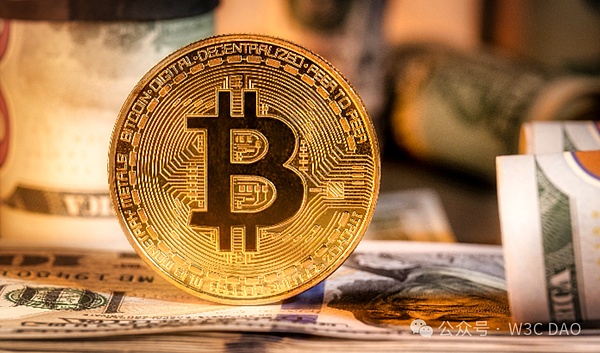 比特币惊现深V回调！11.5万美金成多空分水岭？