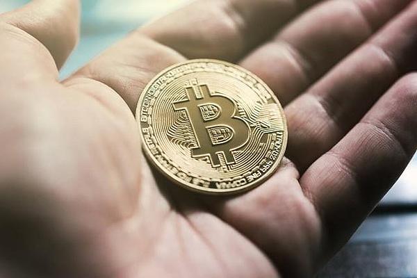 8月5日：BTC与ETH市场透视｜老币民的投资笔记