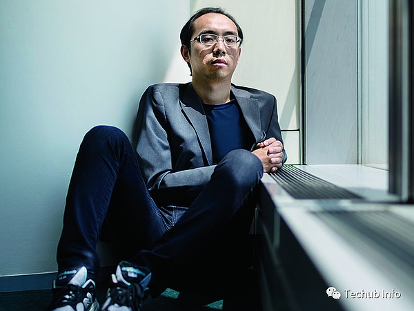 当市场恐慌蔓延时，加密投资者该如何守住心态？